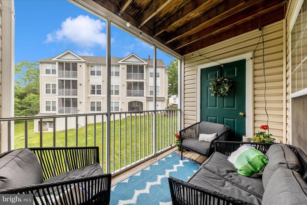 Image 36 of property listing at 12012 AMBER RIDGE CIR #B-103, Germantown, MD 20876
