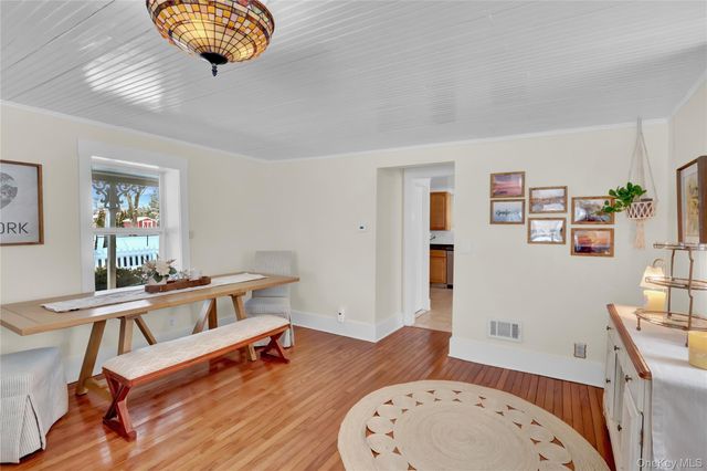 310 6th Avenue, Saint James, NY 11780