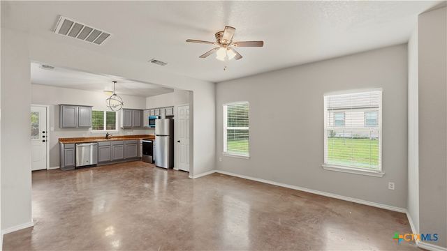147 Rosedale Avenue, New Braunfels, TX 78130