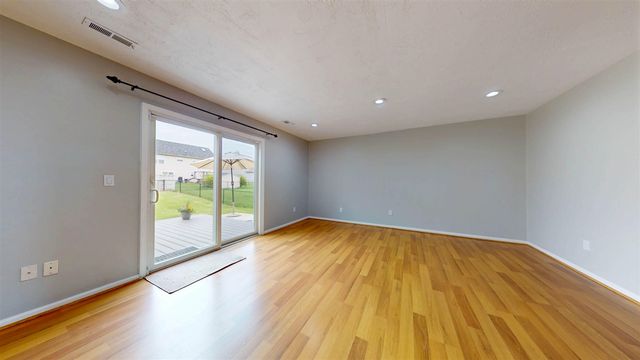 6590 Robindale Drive, Ypsilanti, MI 48197