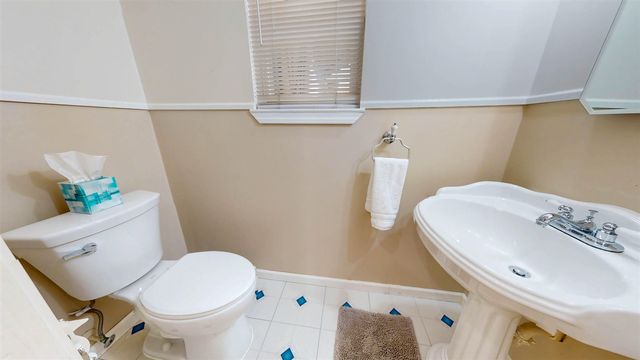 6590 Robindale Drive, Ypsilanti, MI 48197