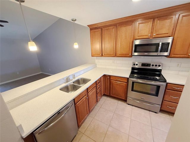 4607 LANTANA PLACE, Plant City, FL 33566