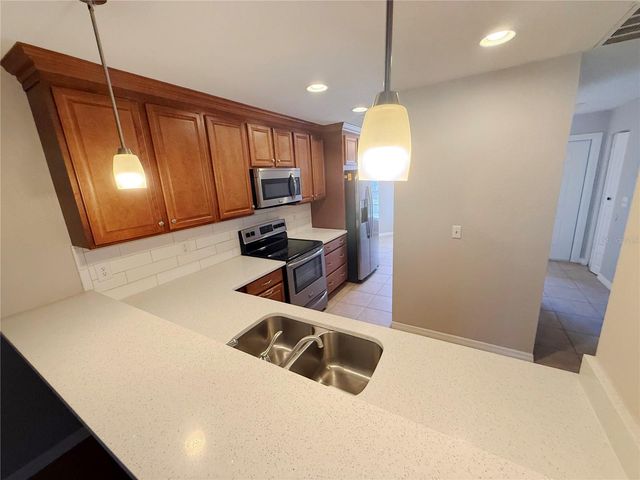4607 LANTANA PLACE, Plant City, FL 33566