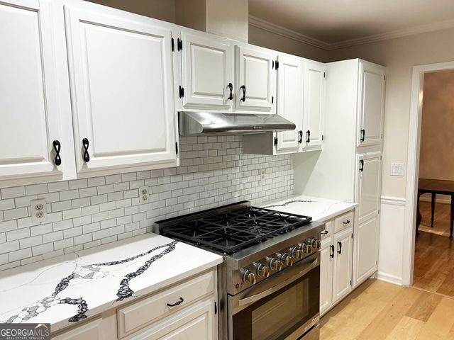 1402 Mclendon Drive, Decatur, GA 30033
