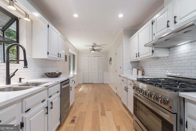 1402 Mclendon Drive, Decatur, GA 30033
