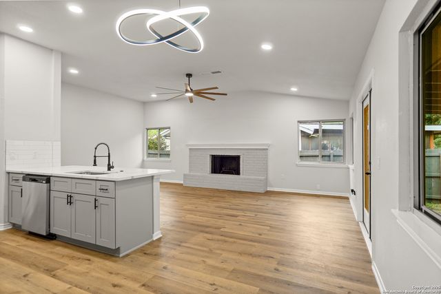 9435 Brushy Point, San Antonio, TX 78250