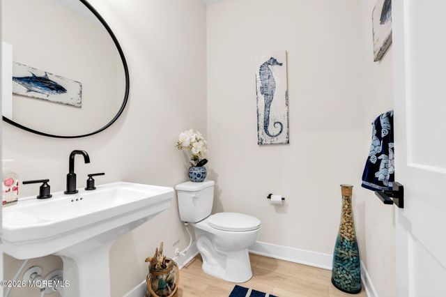 1004 Pheasant Lane 203, Wall, NJ 07727