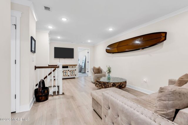 1004 Pheasant Lane 203, Wall, NJ 07727
