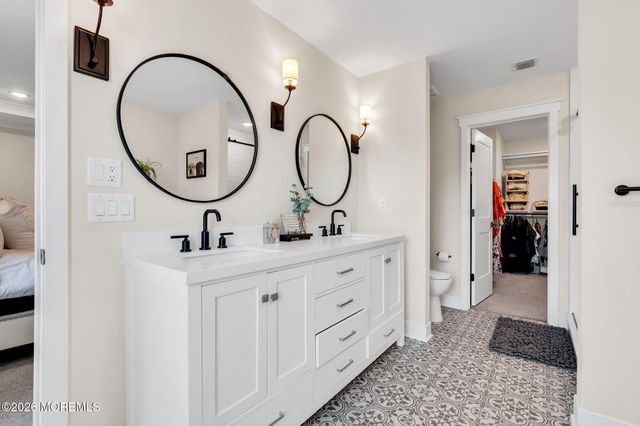 1004 Pheasant Lane 203, Wall, NJ 07727