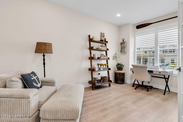 1004 Pheasant Lane 203, Wall, NJ 07727