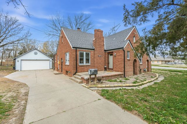 101 S Tyler Rd, Wichita, KS 67209