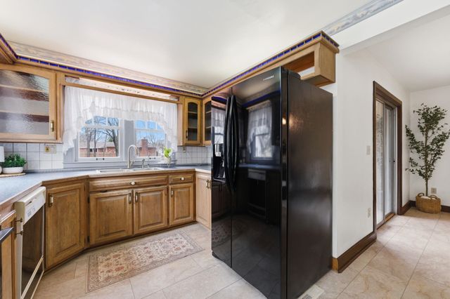 101 S Tyler Rd, Wichita, KS 67209