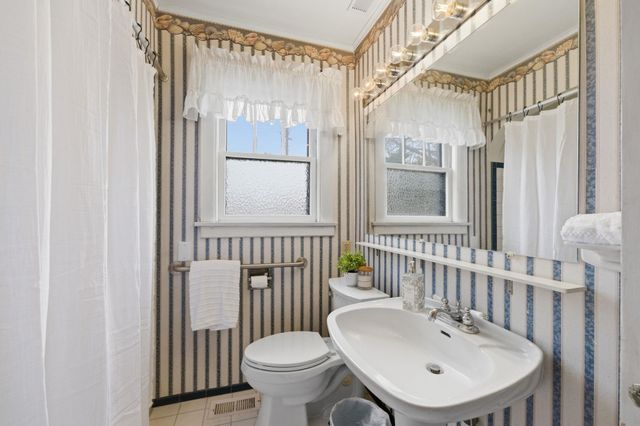 101 S Tyler Rd, Wichita, KS 67209