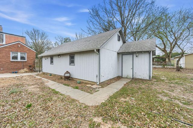 101 S Tyler Rd, Wichita, KS 67209