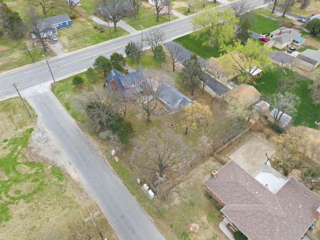 101 S Tyler Rd, Wichita, KS 67209