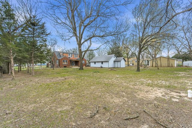 101 S Tyler Rd, Wichita, KS 67209