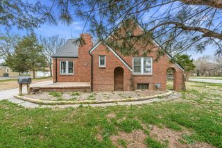 101 S Tyler Rd, Wichita, KS 67209