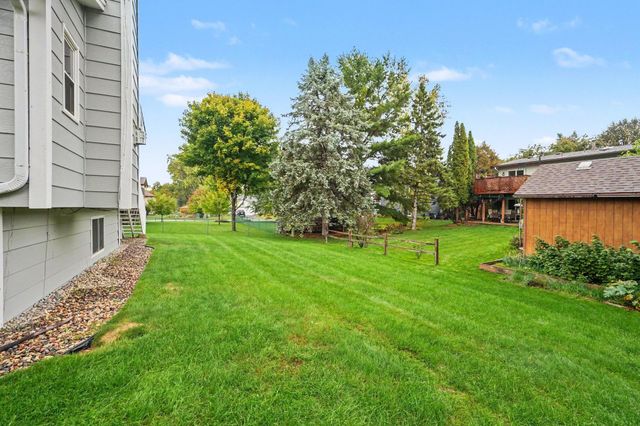 5710 Turtle Lake Road, Shoreview, MN 55126