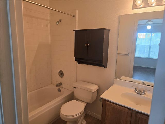 1915 Alex Ave B, Austin, TX 78728