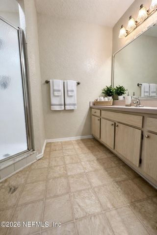 1701 THE GREENS Way 913, Jacksonville Beach, FL 32250