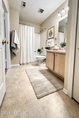 1701 THE GREENS Way 913, Jacksonville Beach, FL 32250