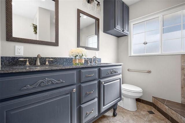 1800 N Oaklawn Avenue, Oklahoma City, OK 73121