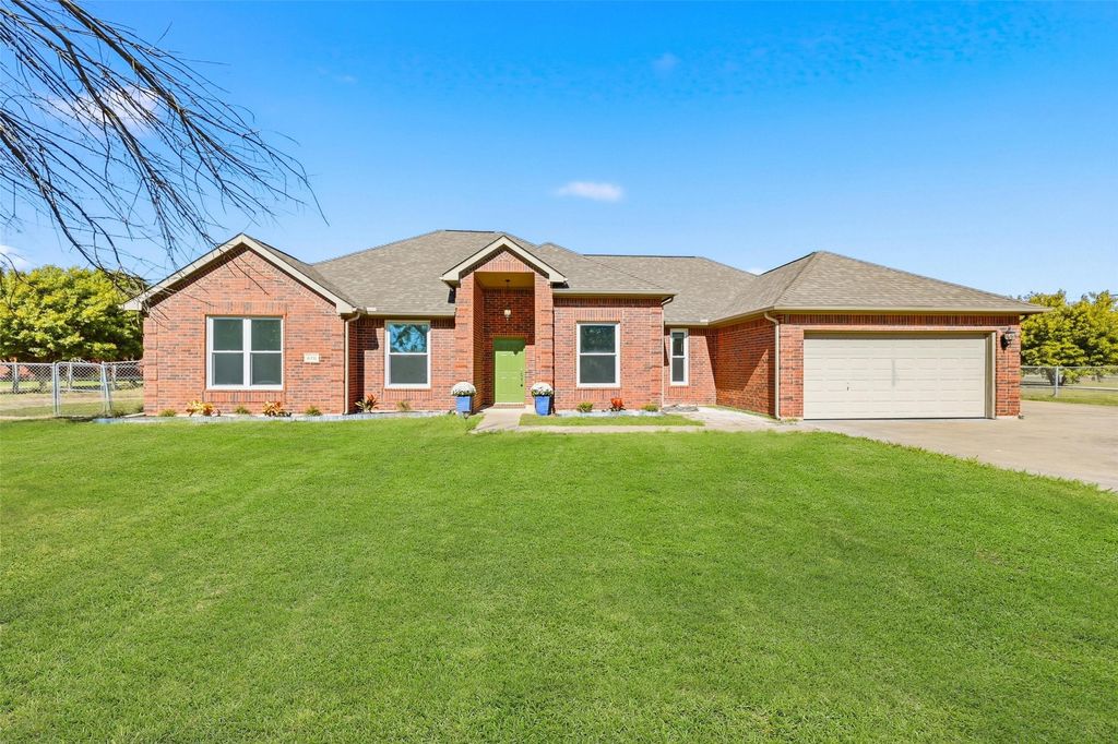 670 Cross Fence Drive, Lowry Crossing, TX 75069