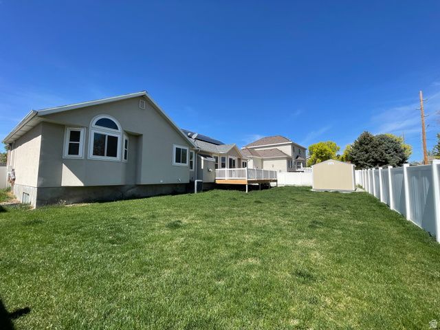 6407 S EVEREST DR, Taylorsville, UT 84129