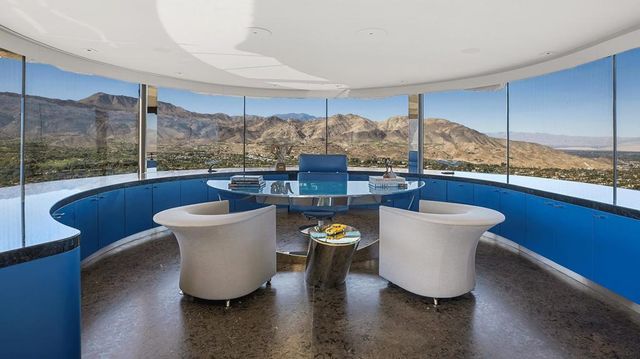 706 Summit Cove, Palm Desert, CA 92260
