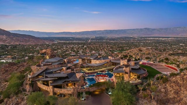 706 Summit Cove, Palm Desert, CA 92260