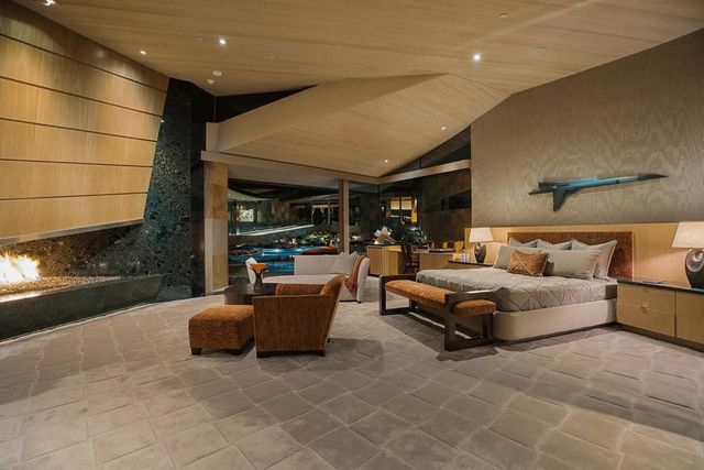 706 Summit Cove, Palm Desert, CA 92260