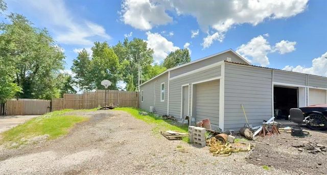 5219 E Latimer Street, Tulsa, OK 74115