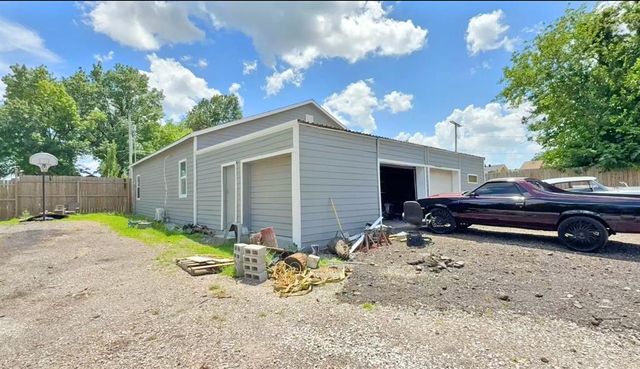 5219 E Latimer Street, Tulsa, OK 74115