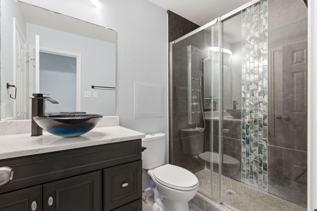 4018 Hillhaven Drive, Heartland, TX 75126