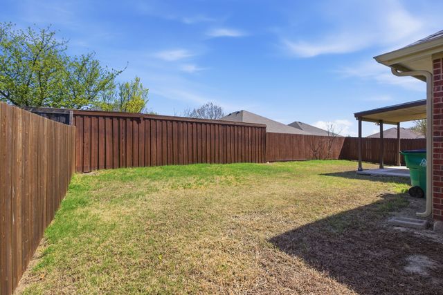 4018 Hillhaven Drive, Heartland, TX 75126