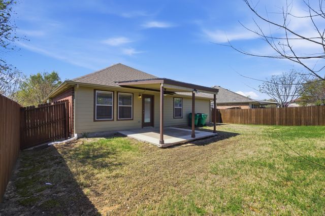 4018 Hillhaven Drive, Heartland, TX 75126