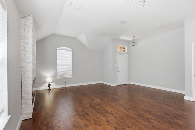 4018 Hillhaven Drive, Heartland, TX 75126