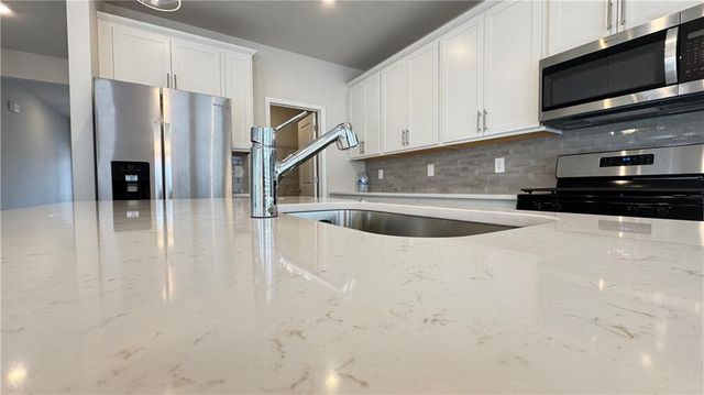 1498 High Falls Lane, Grayson, GA 30017