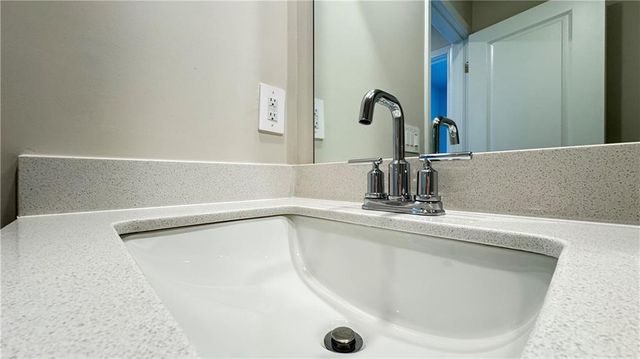 1498 High Falls Lane, Grayson, GA 30017