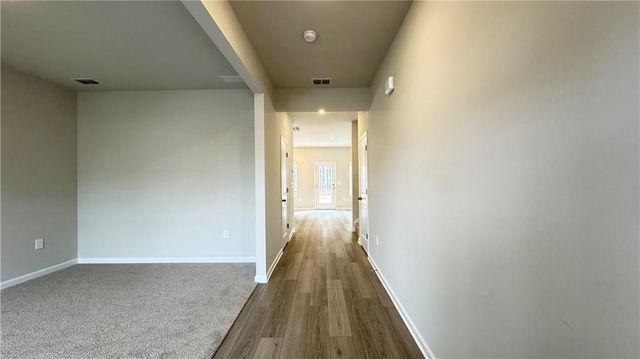 1498 High Falls Lane, Grayson, GA 30017