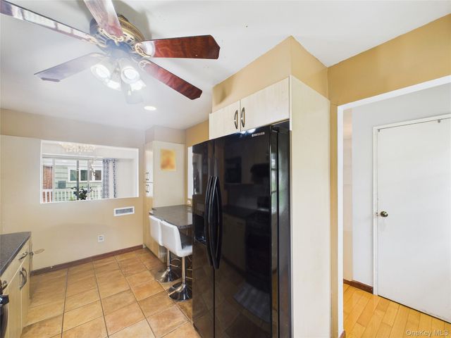 220 Nassau Boulevard, New Hyde Park, NY 11040