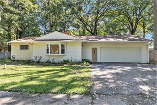1501 Merle Avenue, Burton, MI 48509