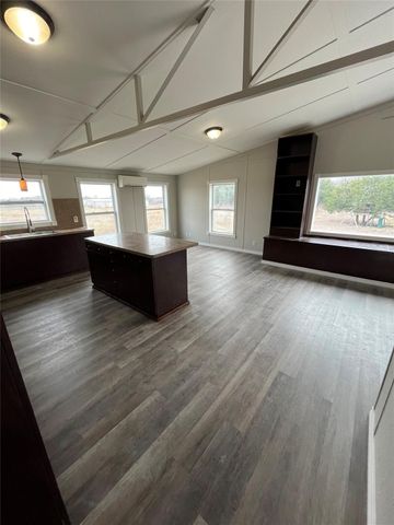 4126 County Road 4111, Campbell, TX 75422