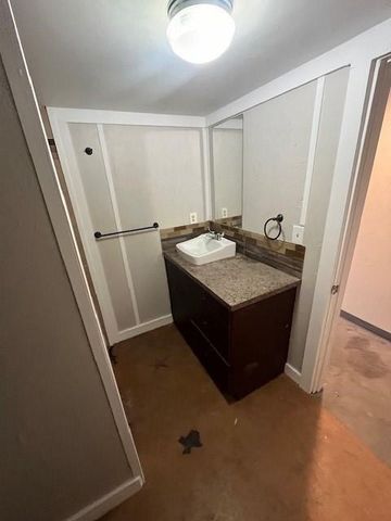 4126 County Road 4111, Campbell, TX 75422