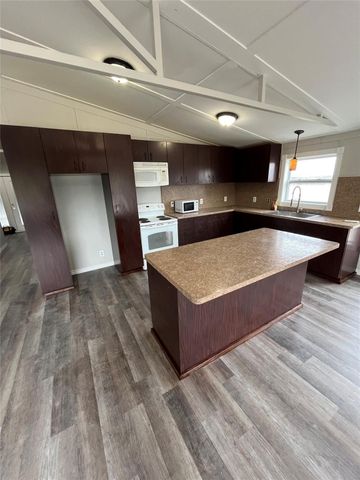 4126 County Road 4111, Campbell, TX 75422