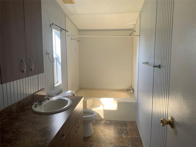 4126 County Road 4111, Campbell, TX 75422