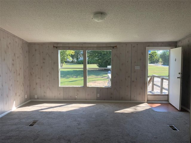4126 County Road 4111, Campbell, TX 75422