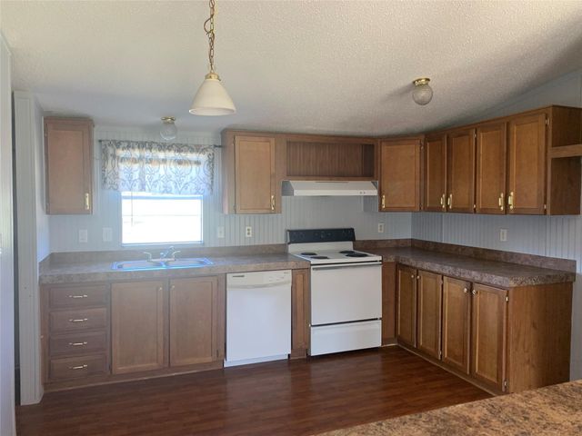 4126 County Road 4111, Campbell, TX 75422