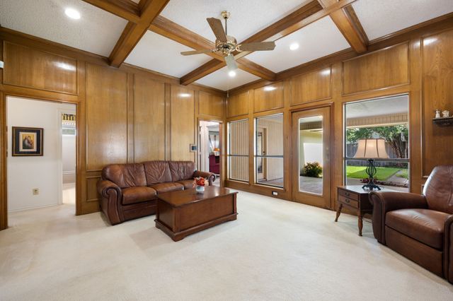 2311 Heatherwoods Way, Carrollton, TX 75007
