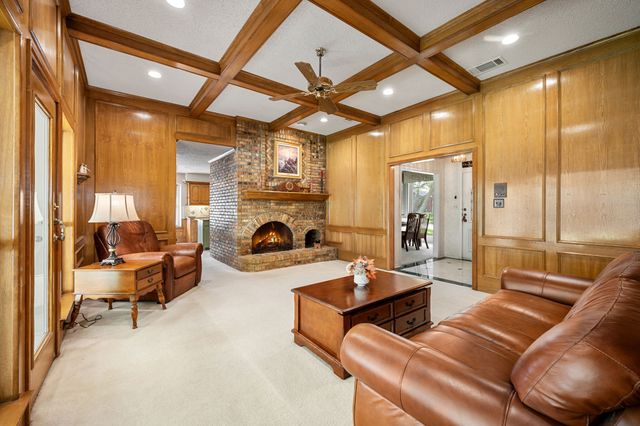 2311 Heatherwoods Way, Carrollton, TX 75007